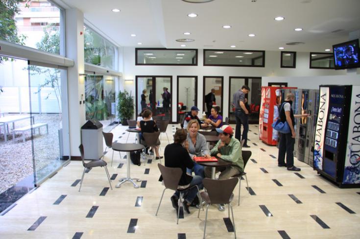 Le coin cafétéria