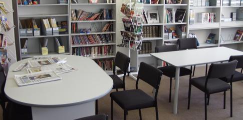 Bibliothèque à l'école d'anglais PICE
