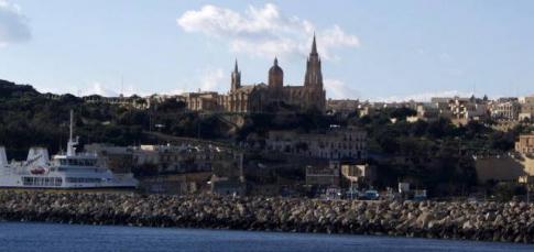 Vue de Gozo depuis la mer