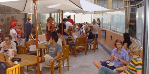 Les étudiants en séjours linguistiques à Barcelone