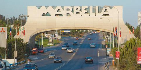 Entrée dans la ville de Marbella