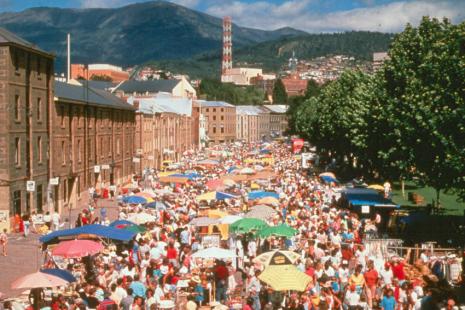 Rue animée de Tasmanie