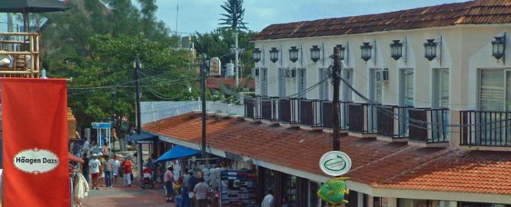 Enforex
- Séjours linguistiques avec AILS - Apprendre l'espagnol à Playa del Carmen - stage linguistique Enforex