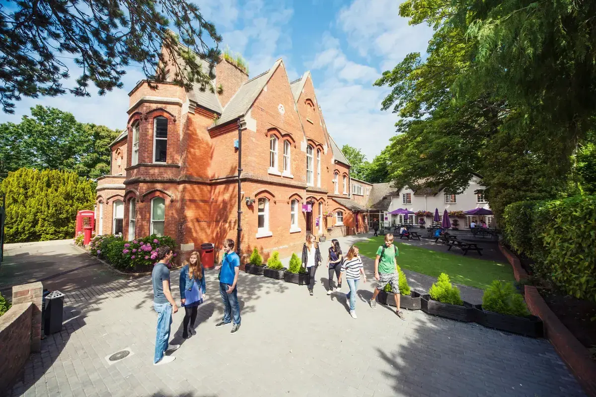 École Kings Bournemouth