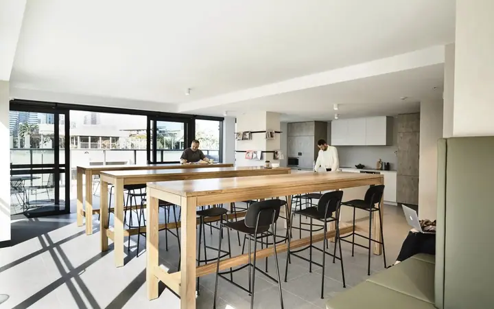 Cuisine — Yugo Berkeley Street Apartment, Browns à Melbourne