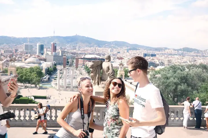 Étudiants en ballade