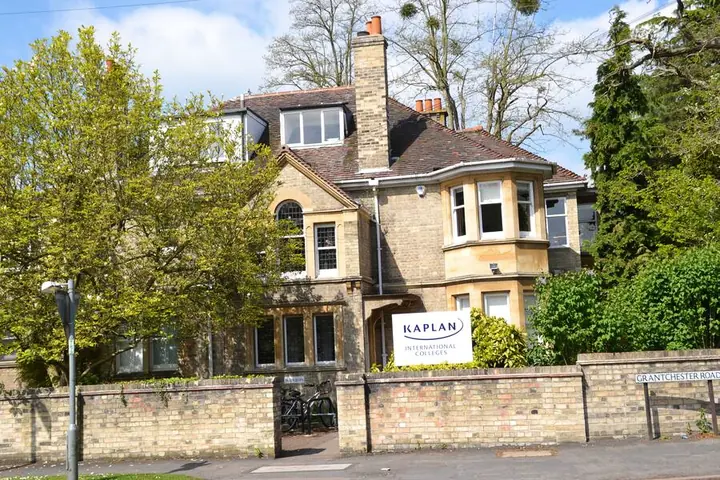École Kaplan Cambridge