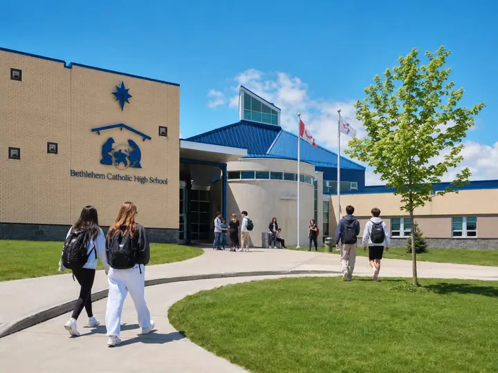St Joseph High School à Saskatoon