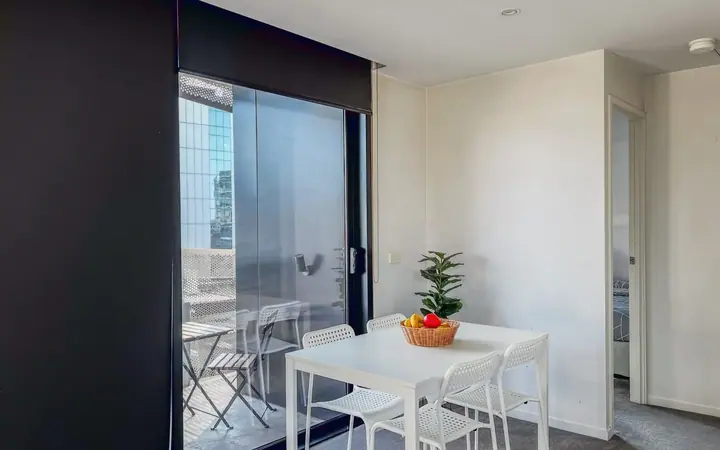 Salon — Docklands Executive Apartments - Master Suite, Browns à Melbourne