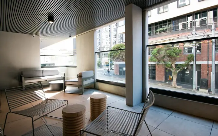 Terrasse — Yugo Berkeley Street Apartment, Browns à Melbourne