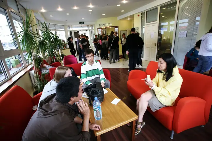 Salle d'attente-École Cultural Institute à Galaway