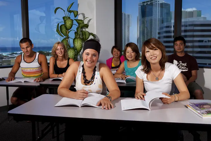 Cours d'Anglais-École Global Village à Honolulu