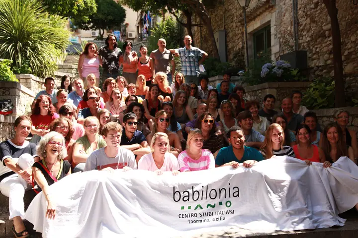 Étudiants-École Babilonia à Taormina 
