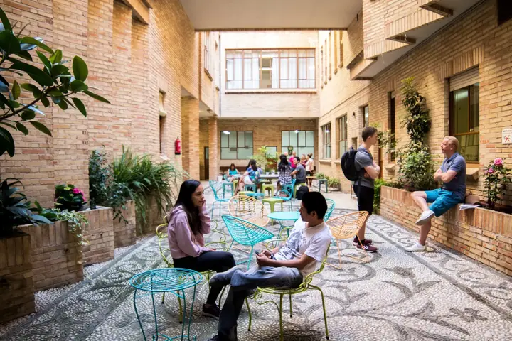 Étudiants enforex