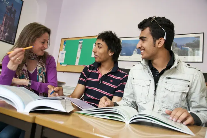 Élèves École Kaplan. Bath
