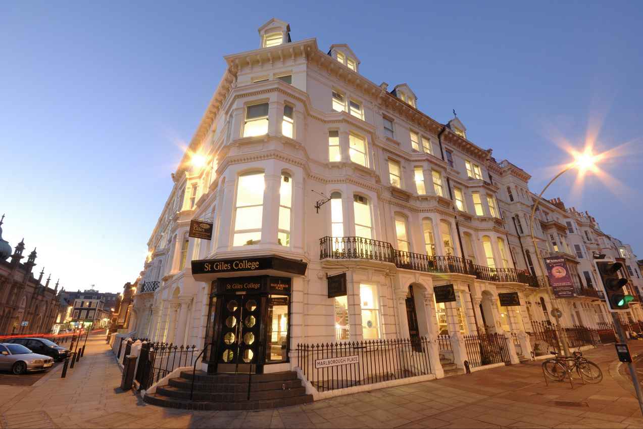 Ecole St Giles- Brighton